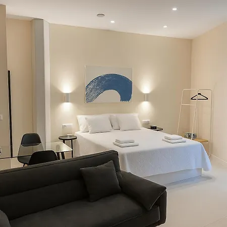 Roca Coll Msuites Valencia