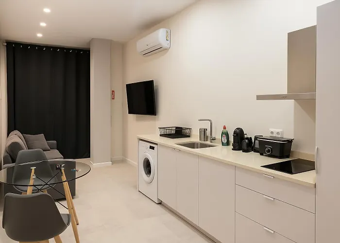 Roca Coll Msuites Valencia