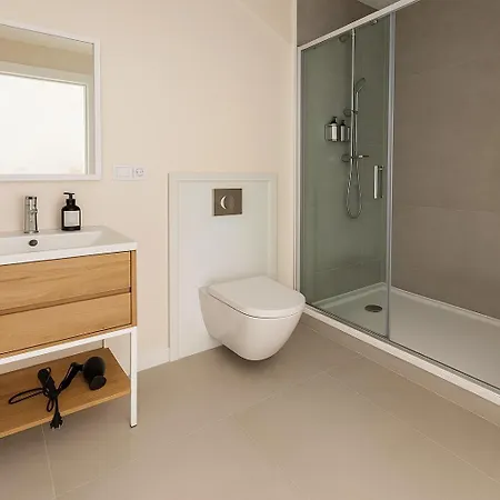 Roca Coll Msuites Apartman *